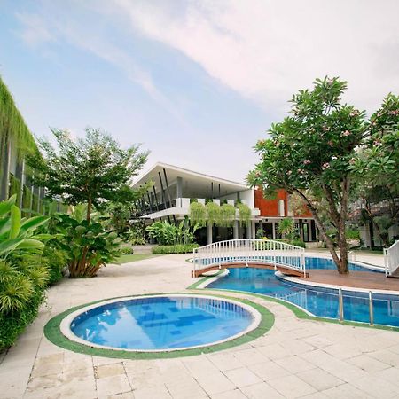 Lpp Garden Hotel Maguwo Esterno foto